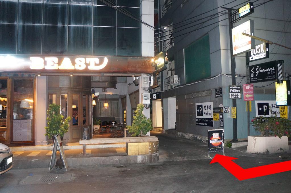 Snooze Hotel Thonglor Bangkok Luaran gambar