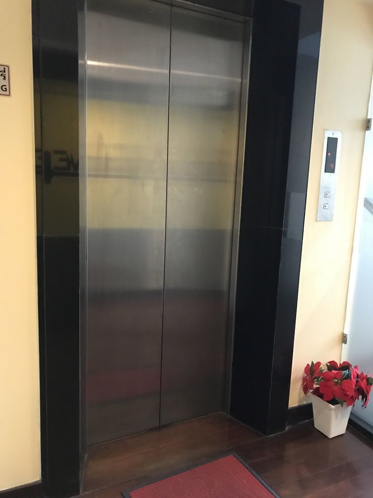 Snooze Hotel Thonglor Bangkok Luaran gambar