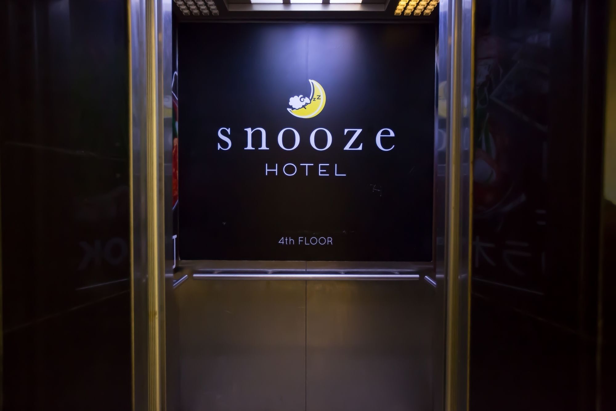 Snooze Hotel Thonglor Bangkok Luaran gambar